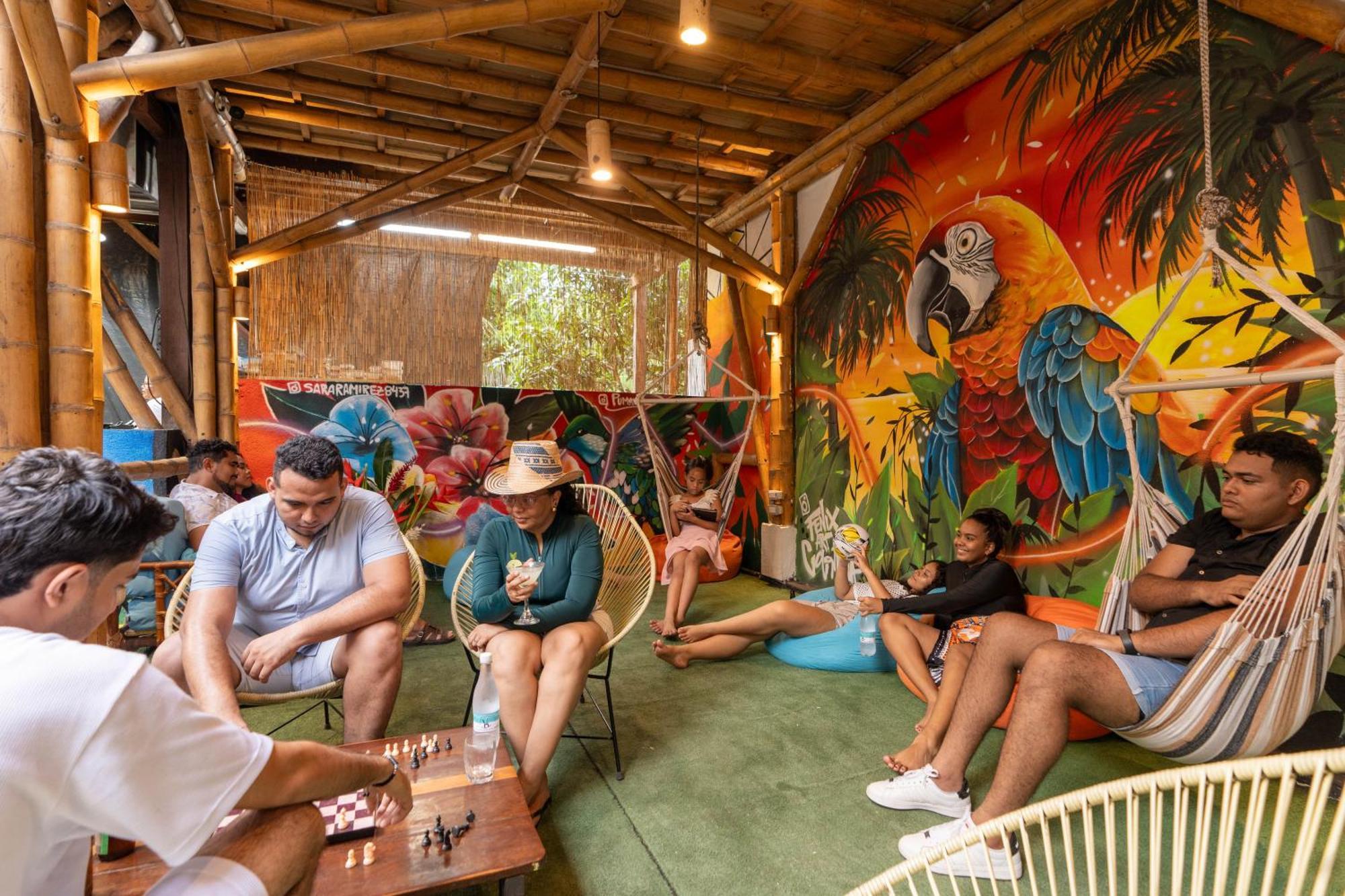 לוס נרנחוס Tayrona Juanchos House Hostel מראה חיצוני תמונה