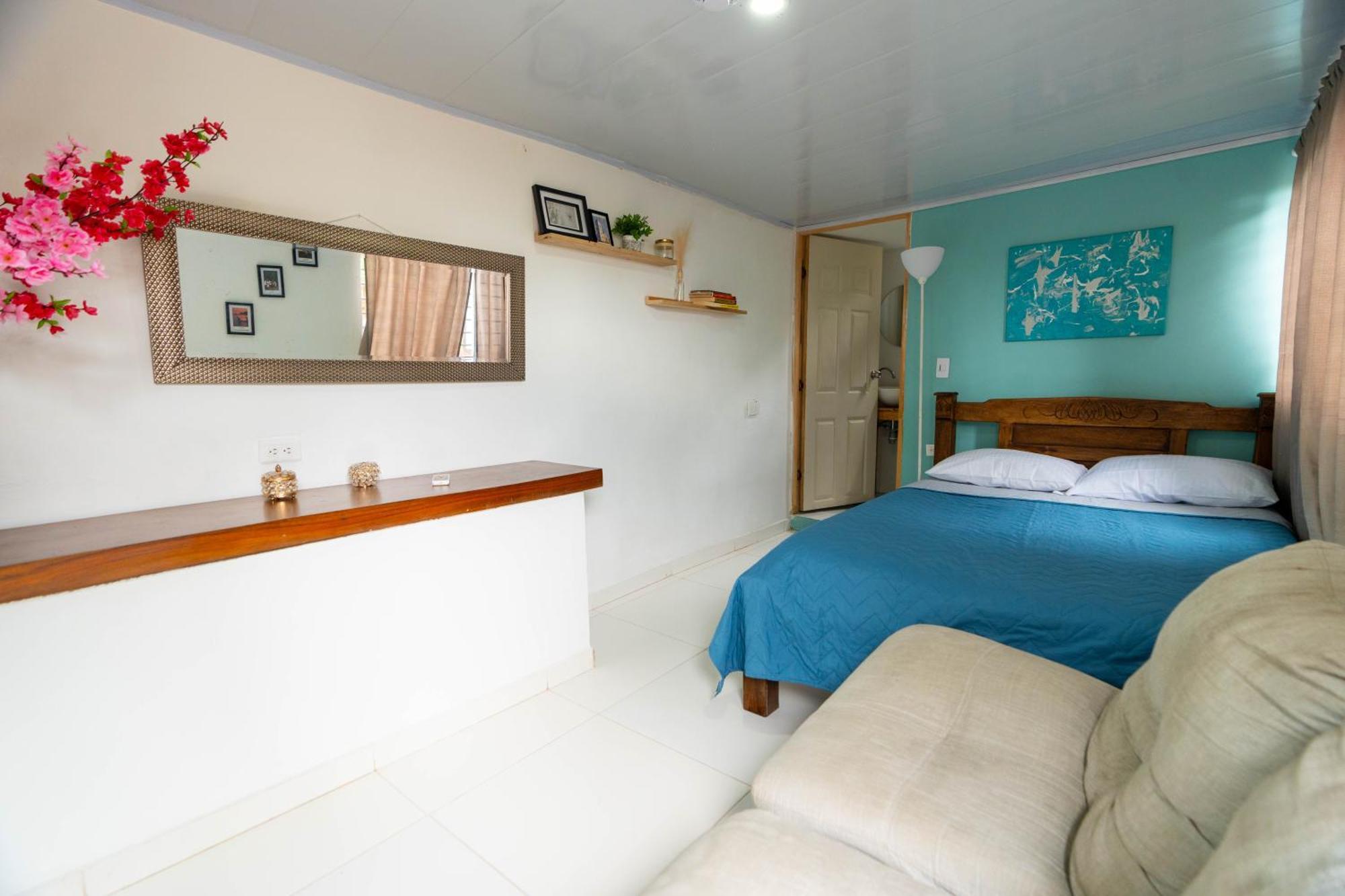 לוס נרנחוס Tayrona Juanchos House Hostel מראה חיצוני תמונה
